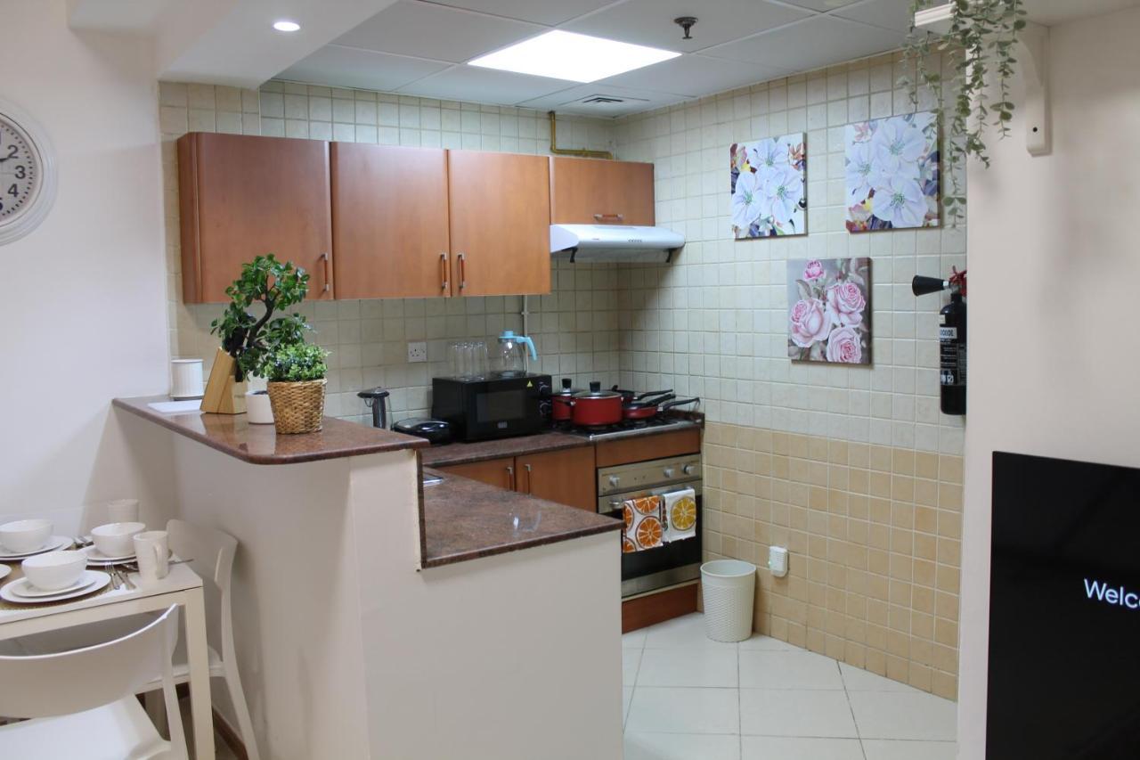 Newly Furnished Cozy 1 Bedroom Apartment Close To Jbr Beach And Metro Dubaï Extérieur photo