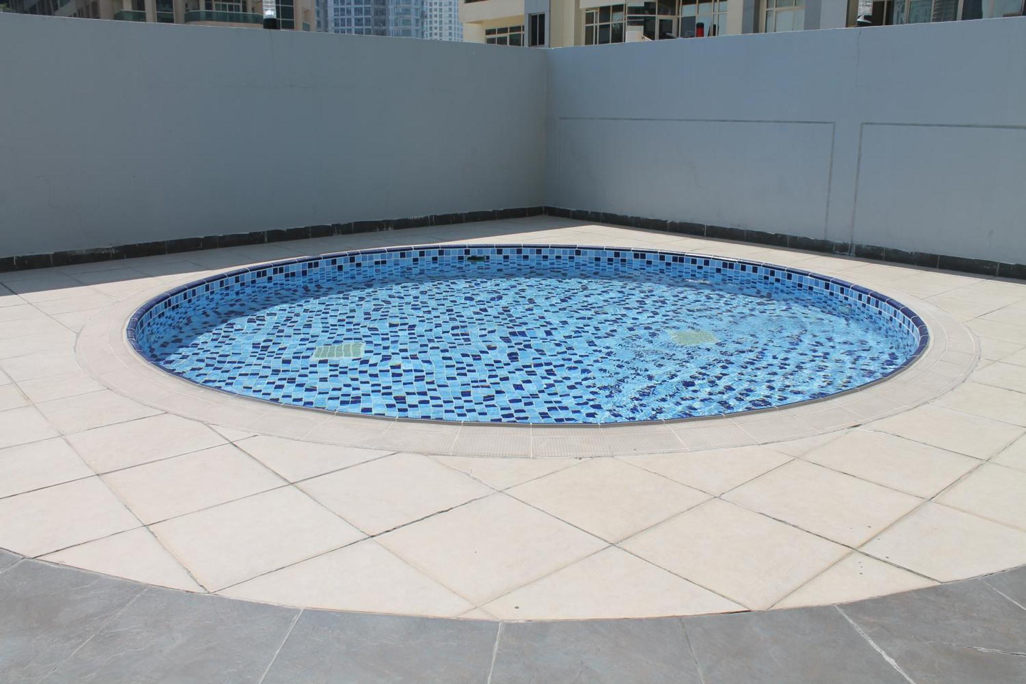 Newly Furnished Cozy 1 Bedroom Apartment Close To Jbr Beach And Metro Dubaï Extérieur photo